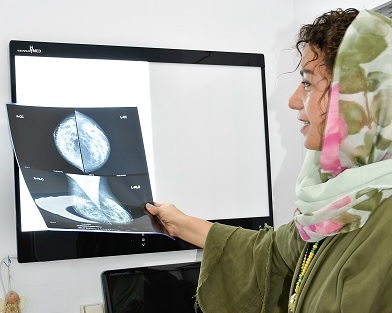 niloo-mamography.jpg